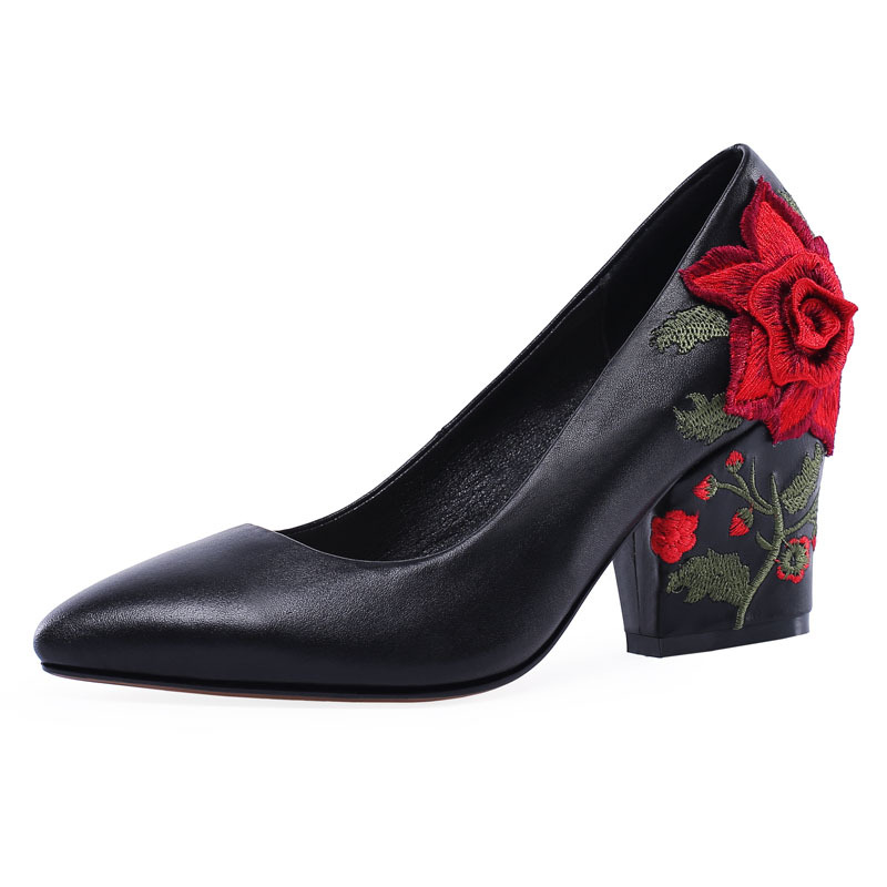 Sepatu hak tinggi wanita model - Embroidery Rose ulasan dan harga