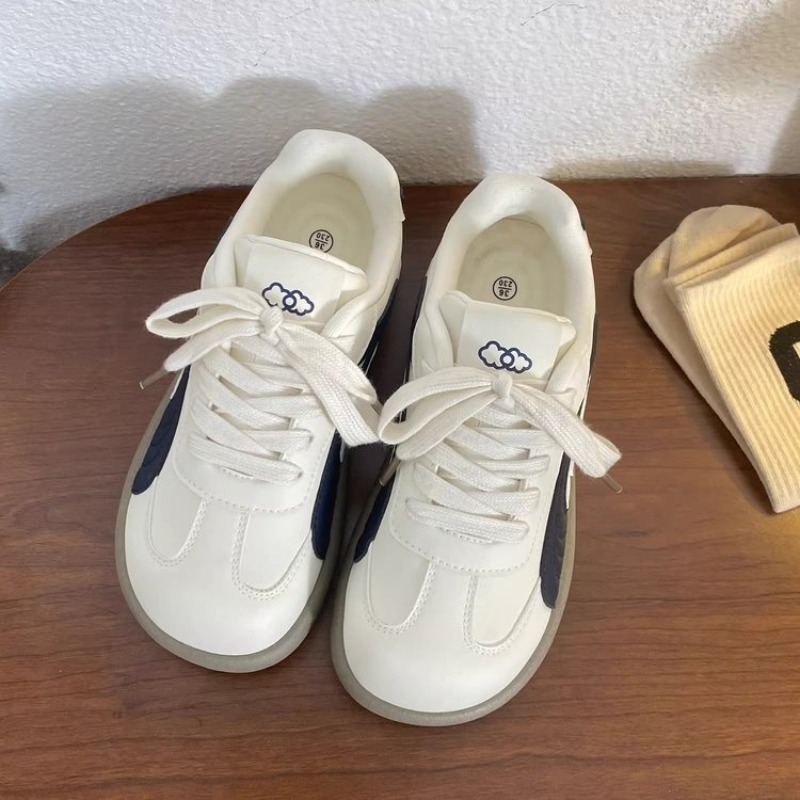 Sepatu Sneakers Wanita Vintage - Embroidery Garments ulasan dan harga